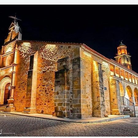 Casa Rural Hnas Corral Almoharin エクステリア 写真